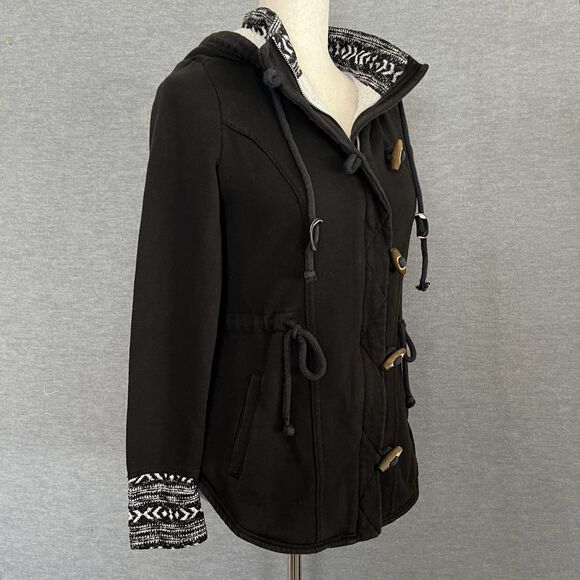 Hollister Hooded Zip Up Faux Fur Coat Size M Toggle Fair Isle Shearling Black - Picture 3 of 13